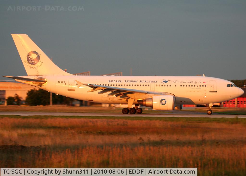 TC-SGC, 1989 Airbus A310-304 C/N 519, Taking off rwy 18