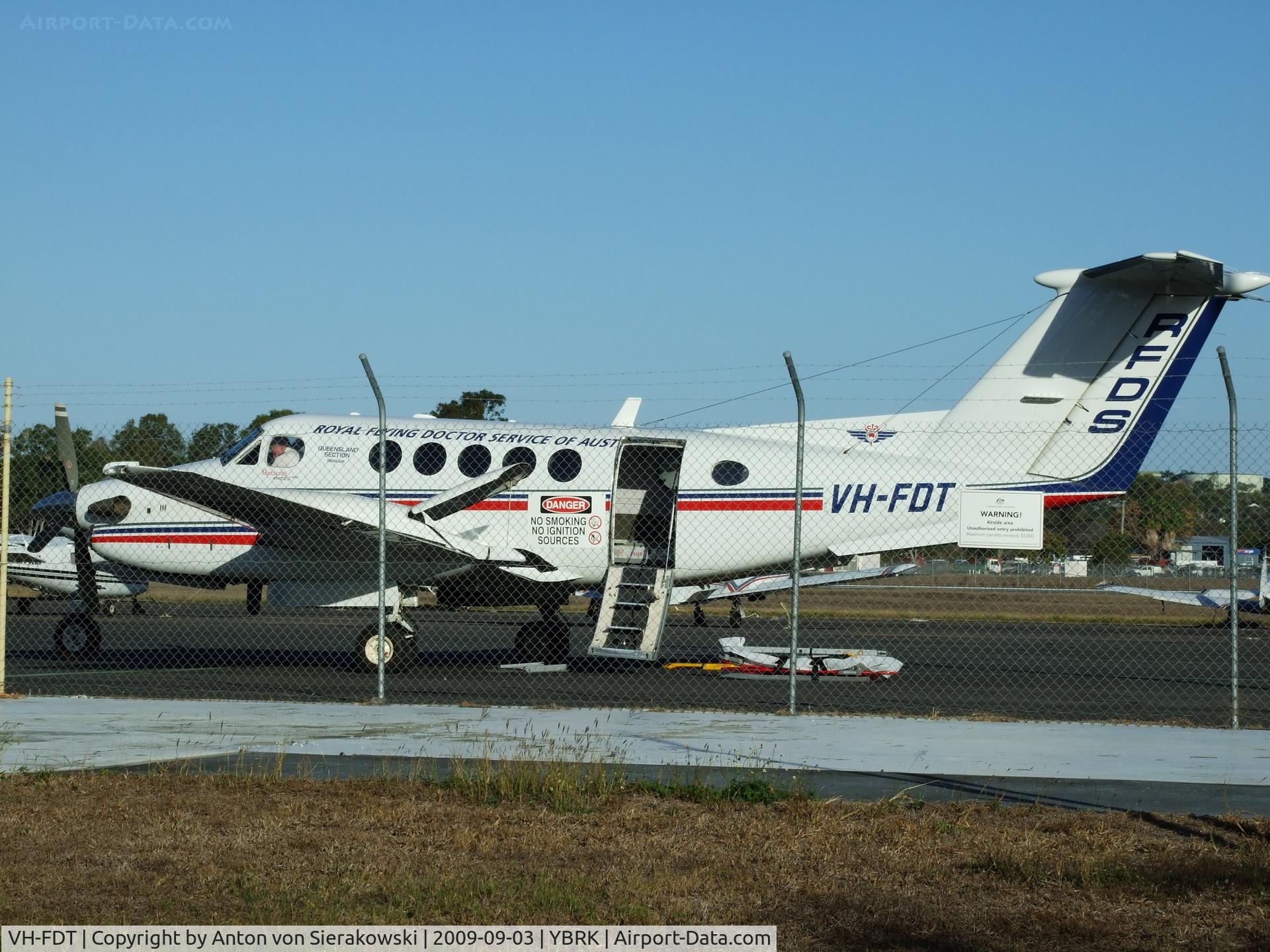 VH-FDT, 2007 Hawker Beechcraft B200 Super King Air C/N BB-1990, VH-FDT @ YBRK Beech B200 RFDS Queensland section  c/n BB-1990 1st reg au : 15 Oct 2007