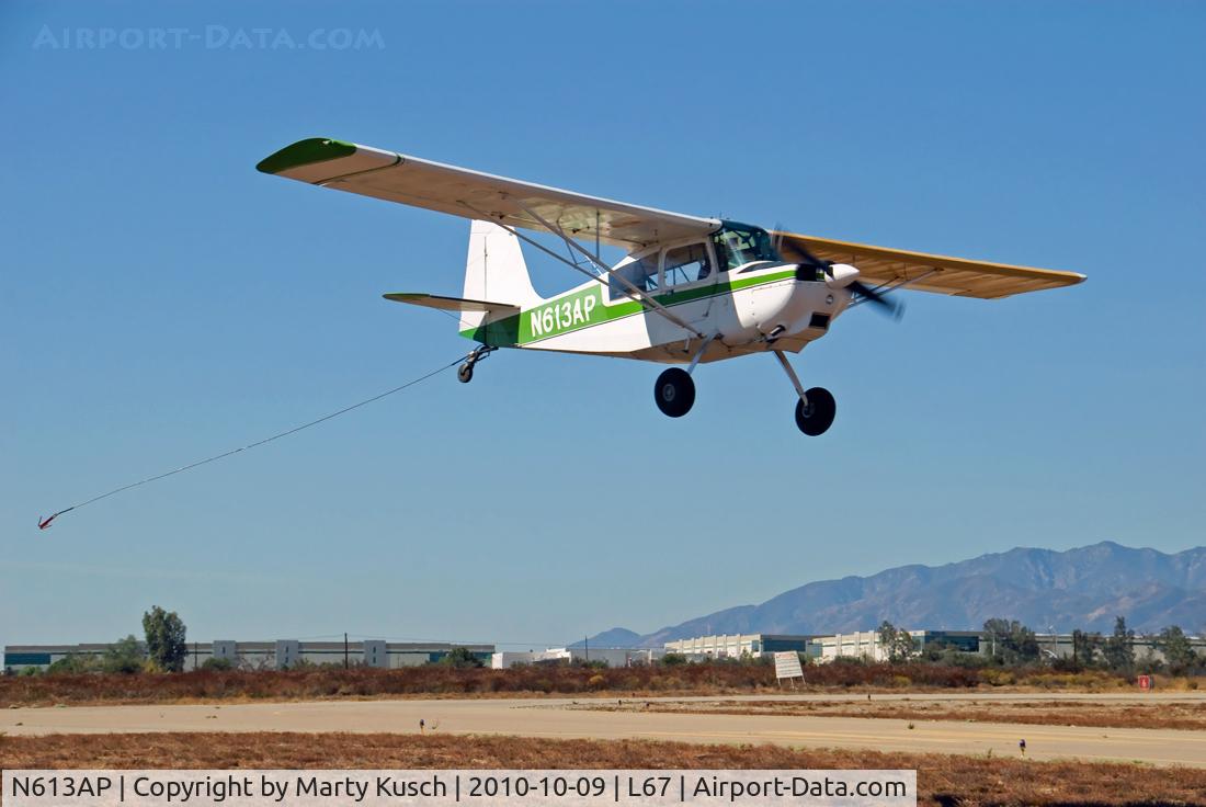 N613AP, 1976 Bellanca 8GCBC C/N 190-76, Banner pickup Runway 6.