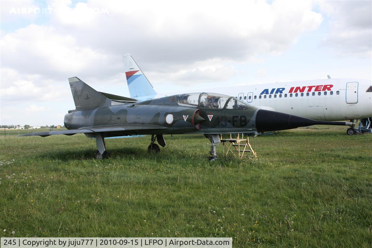 245, Dassault Mirage IIIB-2(RV) C/N 245, on display at Atis-mon muséum