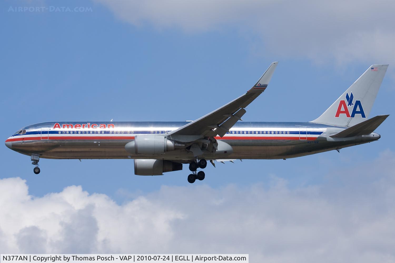 N377AN, 1992 Boeing 767-323 C/N 25446, American Airlines
