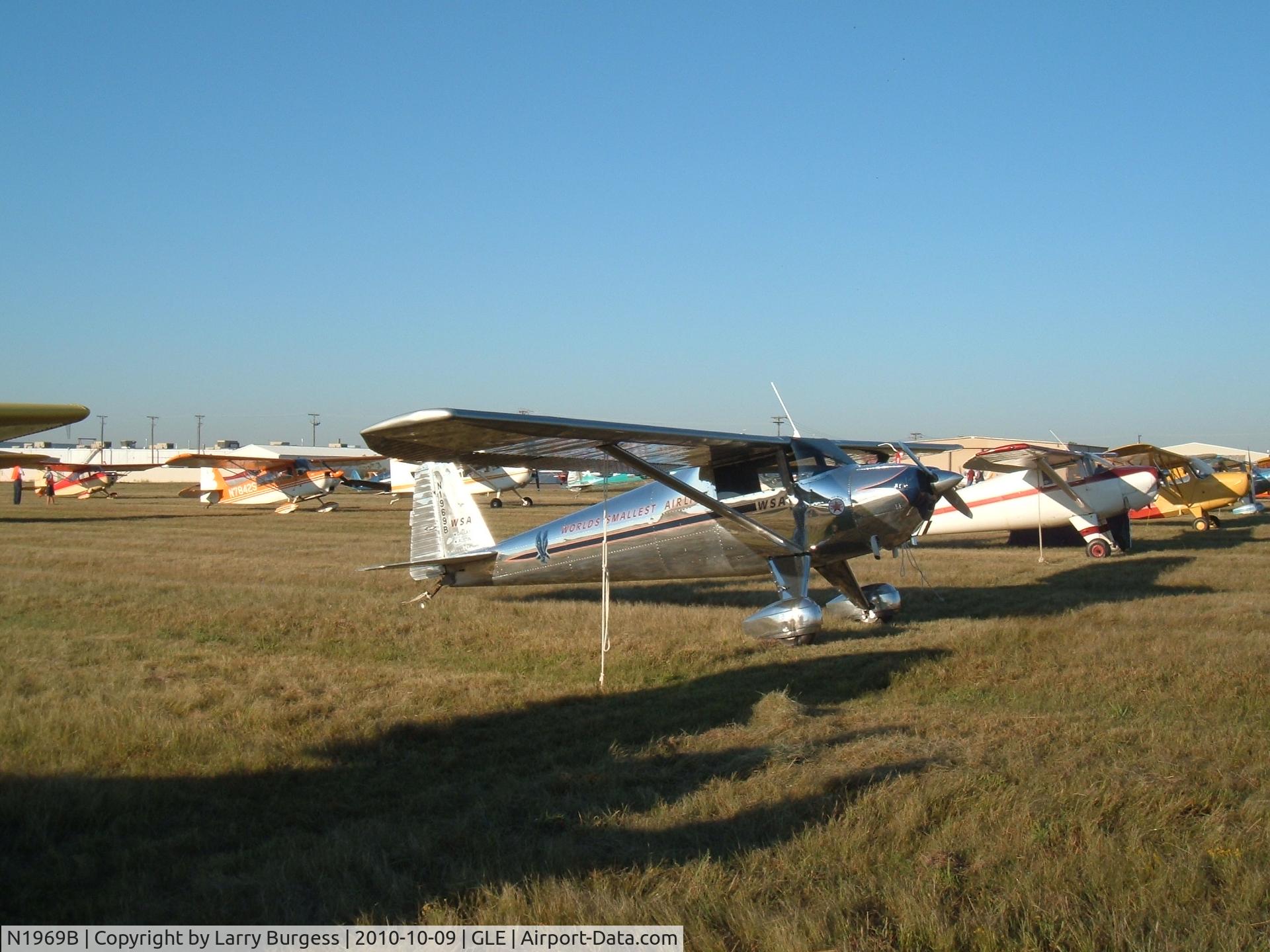 N1969B, 1948 Luscombe 8A C/N 6396, At the Fall Festival of Flight — the 48th Annual Fly-in at the Gainesville Municipal Airport hosted by the Texas Chapter of the Antique Airplane Association
