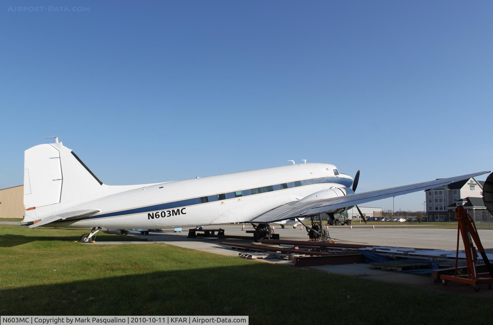 N603MC, 1944 Douglas DC-3A-S1C3G C/N 4932, DC-3A