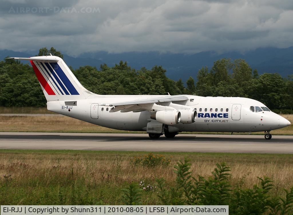 EI-RJJ, 1999 BAE Systems Avro 146-RJ85 C/N E.2347, Taking off rwy 16