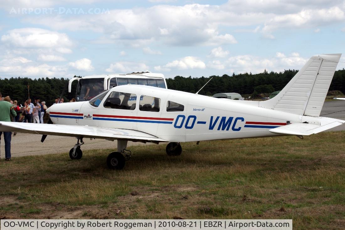 OO-VMC, 1996 Piper PA-28-161 C/N 2842016, Fly in Oostmalle 21-08-2010.VICTORS TEAM