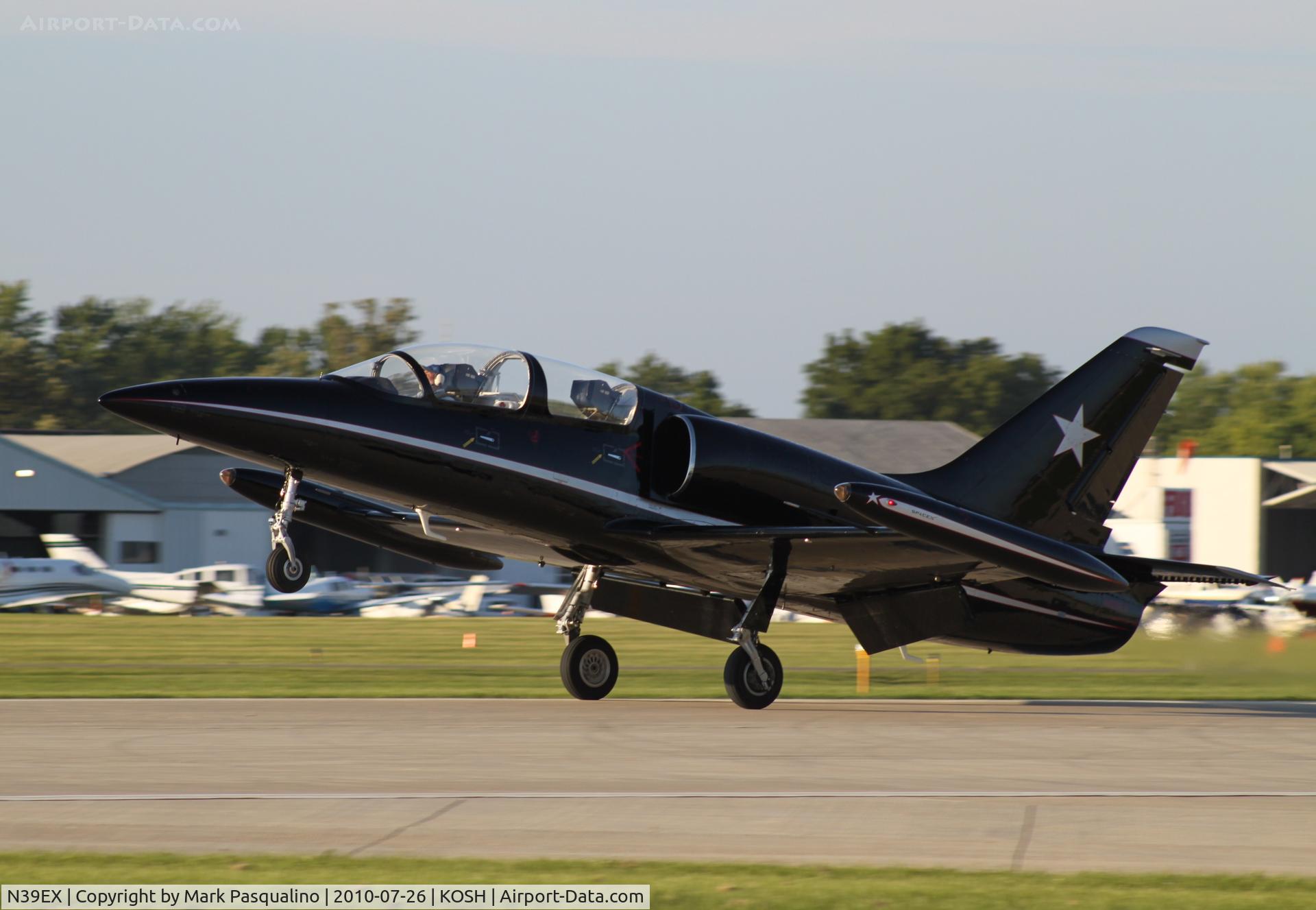 N39EX, 1980 Aero L-39 Albatros C/N 031629, L-39