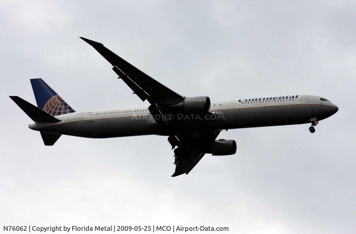 N76062, 2002 Boeing 767-424/ER C/N 29457, Continental 767-400
