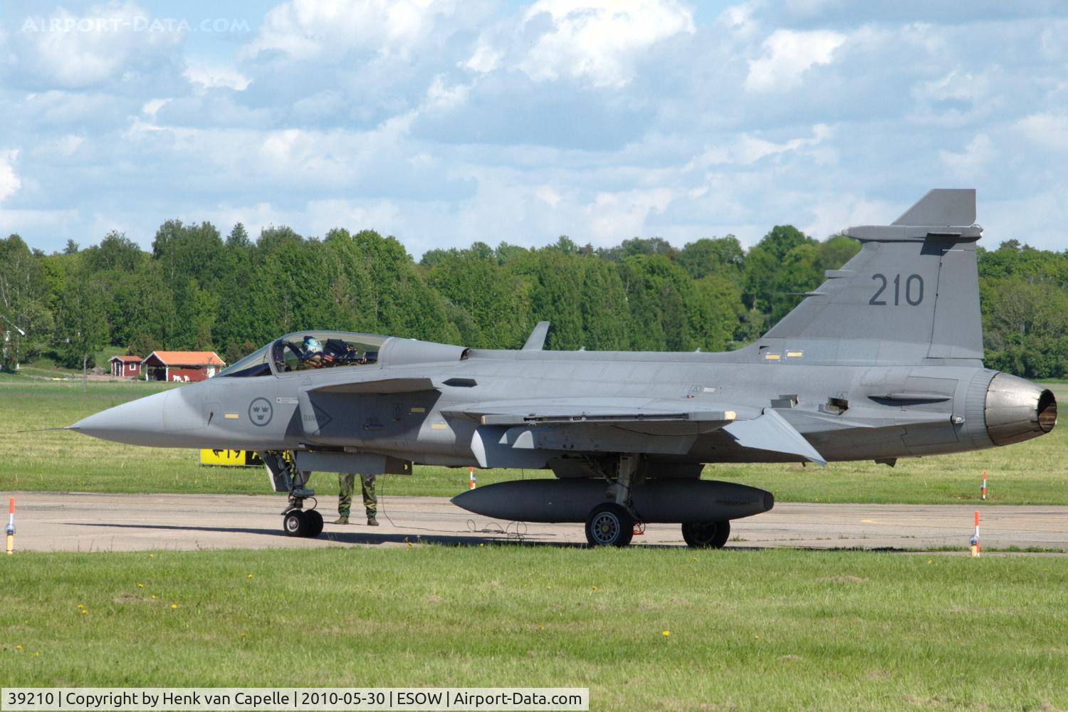 39210, Saab JAS-39C Gripen C/N 39210, JAS 39C Gripen ready for display