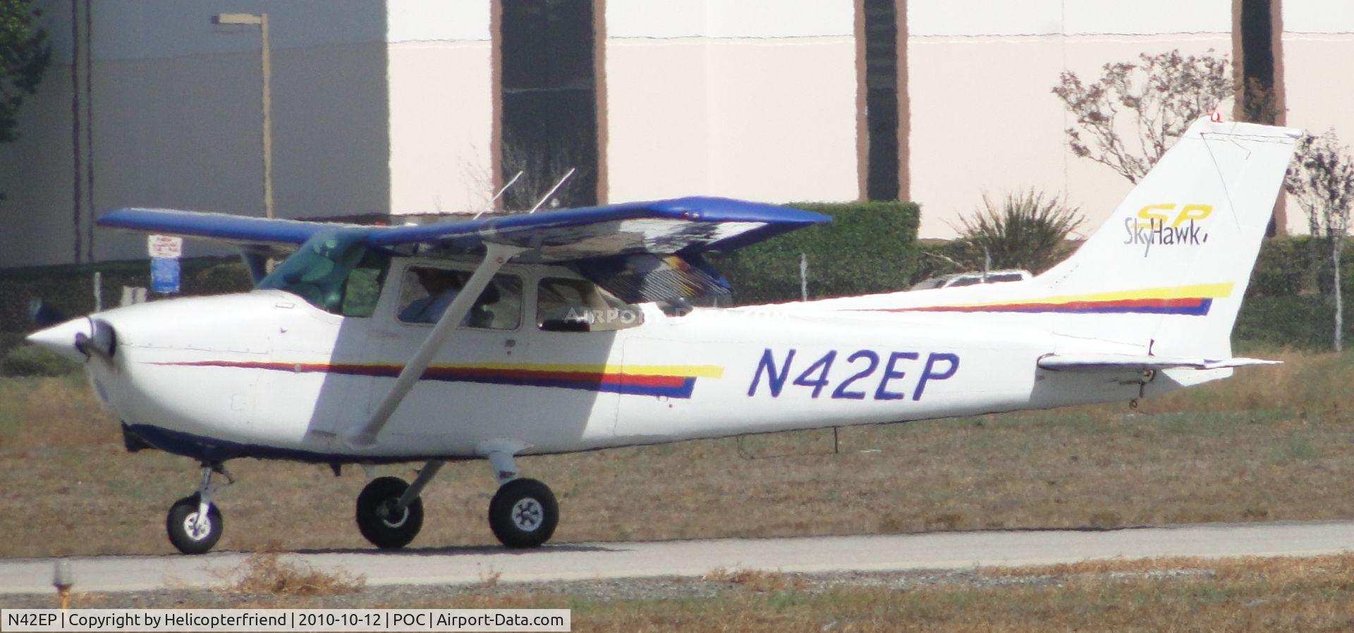 N42EP, 1977 Cessna 172N C/N 17269777, Just landed on runway 26L