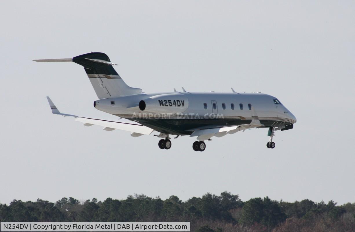 N254DV, 2009 Bombardier Challenger 300 (BD-100-1A10) C/N 20262, Challenger 300
