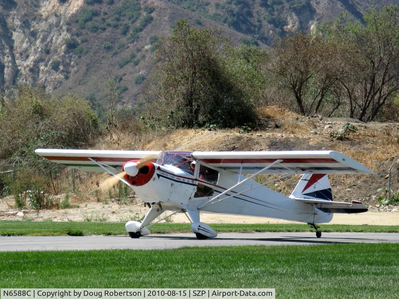 N6588C, 1992 Taylorcraft/Swick T-Clips C/N 1, 1992  McCain SWICK-CLIP-T (aerobatic-modified Taylorcraft), Lycoming O-235 120 Hp, taxi