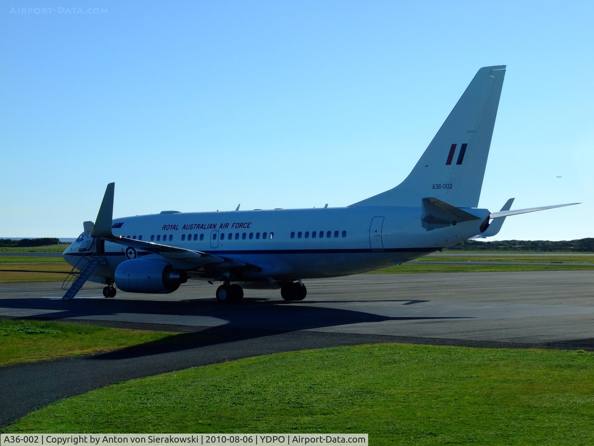 A36-002, 2000 Boeing 737-7DF C/N 30790/613, A36-002 @ YDPO B737-7DF BBJ Ready for departure to Lonny (YMLT) (cn 30790/613) This aircraft belongs to 34 Squadron based in Canberra which operate two BBJ's and three Challenger 604's as part of the Prime Ministers daily transport fleet.