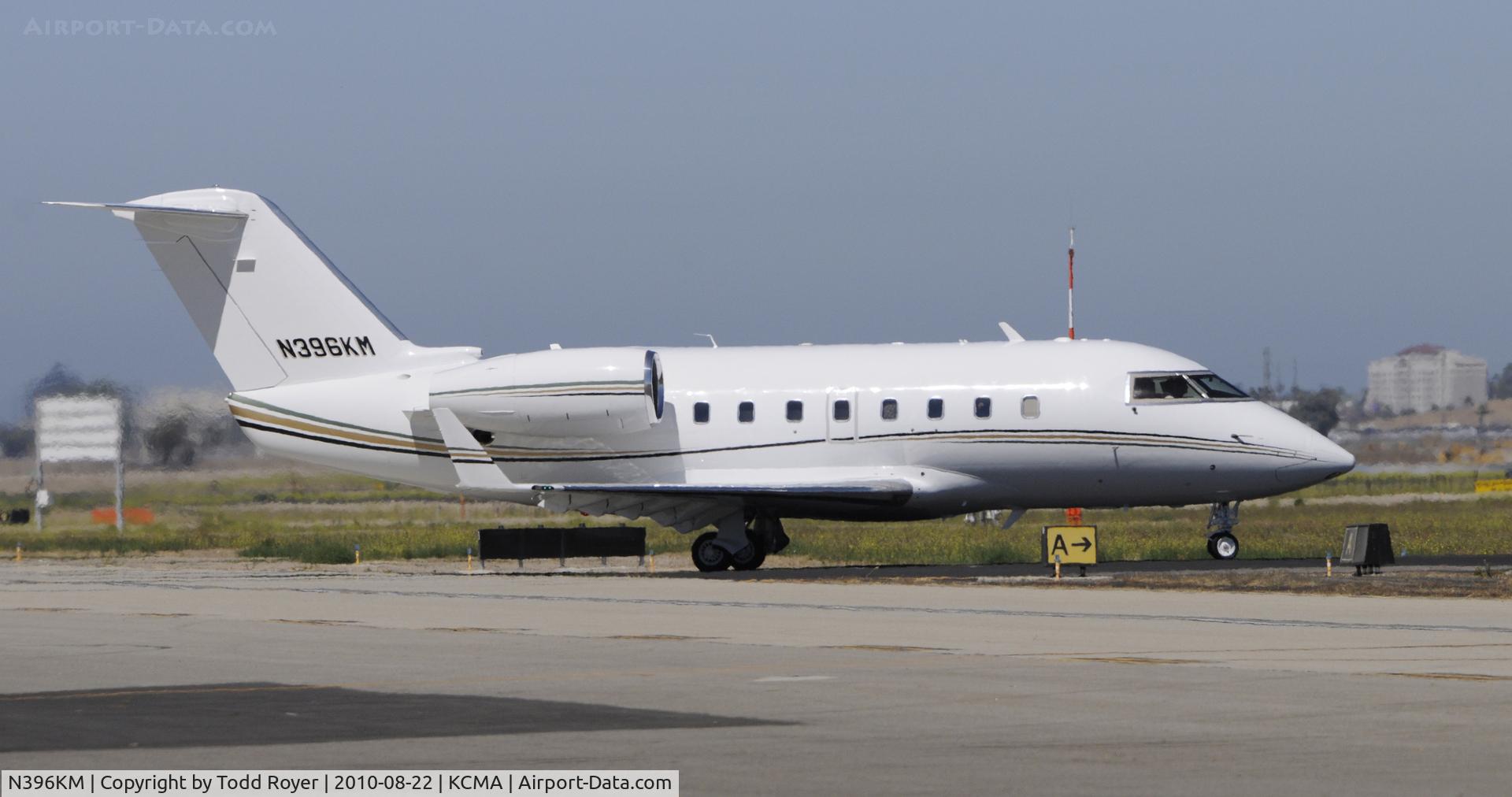 N396KM, 1982 Canadair Challenger 600 (CL-600-1A11) C/N 1059, 2010 CAMARILLO AIRSHOW
