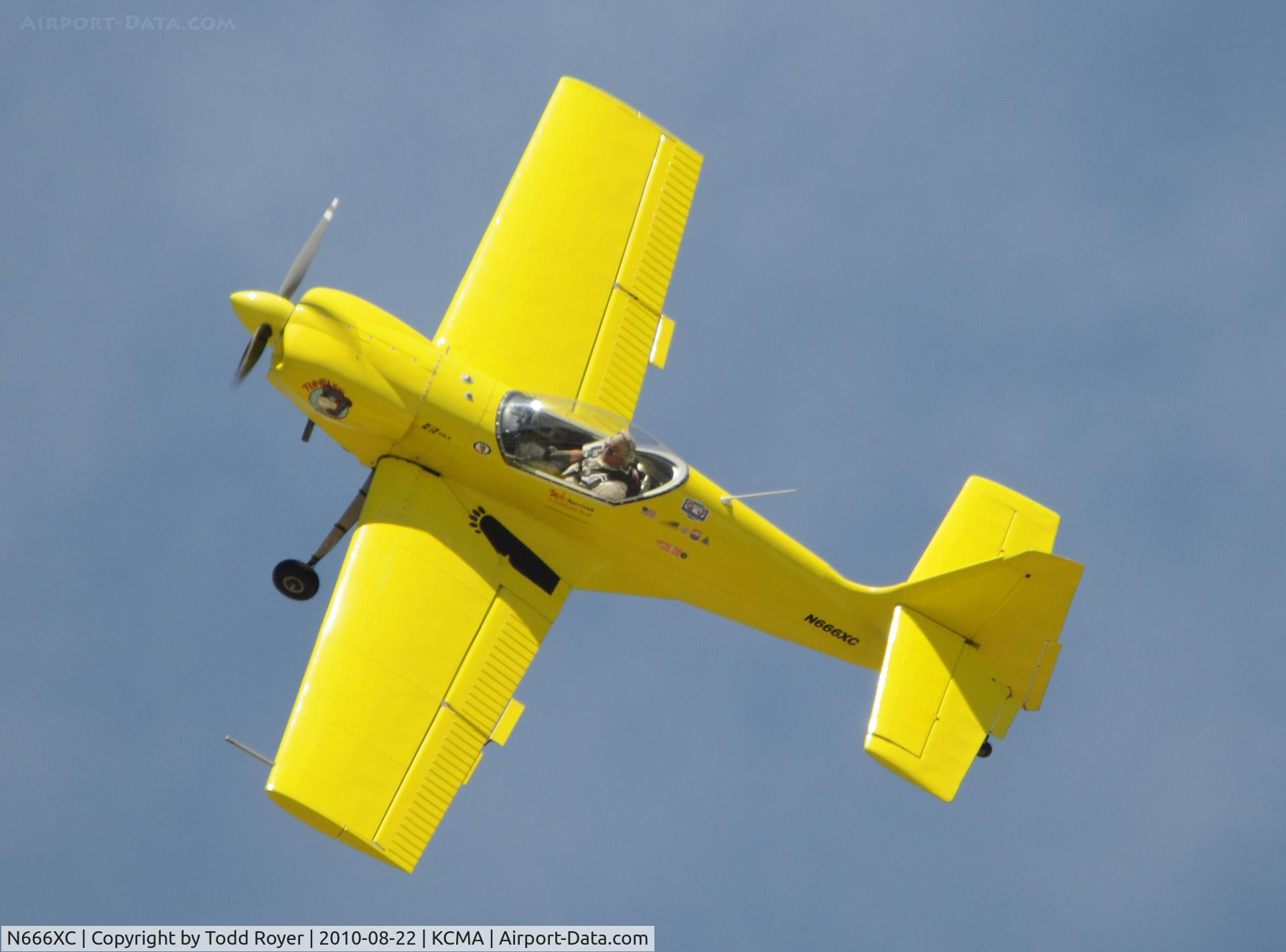 N666XC, 1997 Zlin Z-50LS C/N 0077, 2010 CAMARILLO AIRSHOW