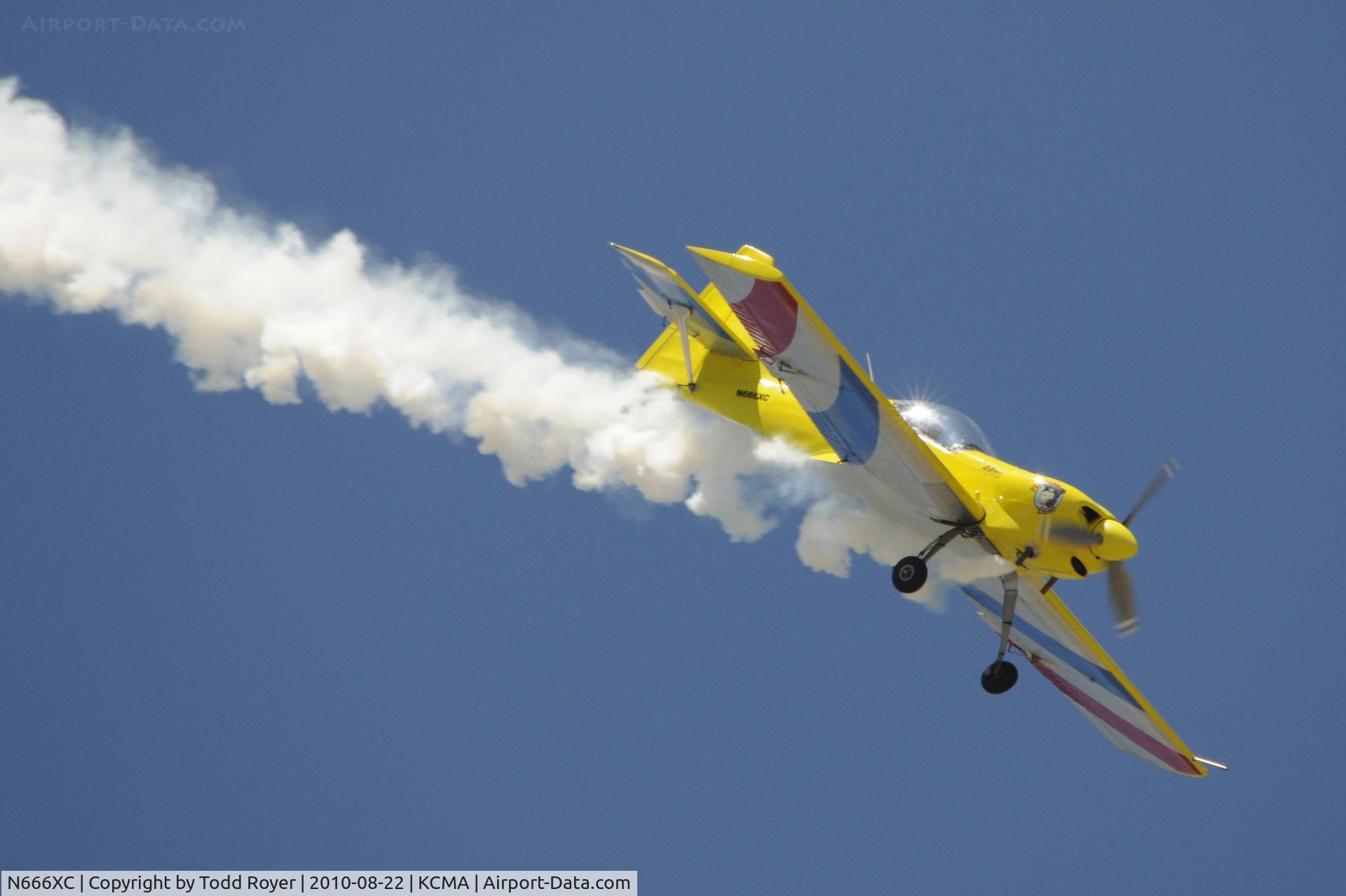 N666XC, 1997 Zlin Z-50LS C/N 0077, 2010 CAMARILLO AIRSHOW