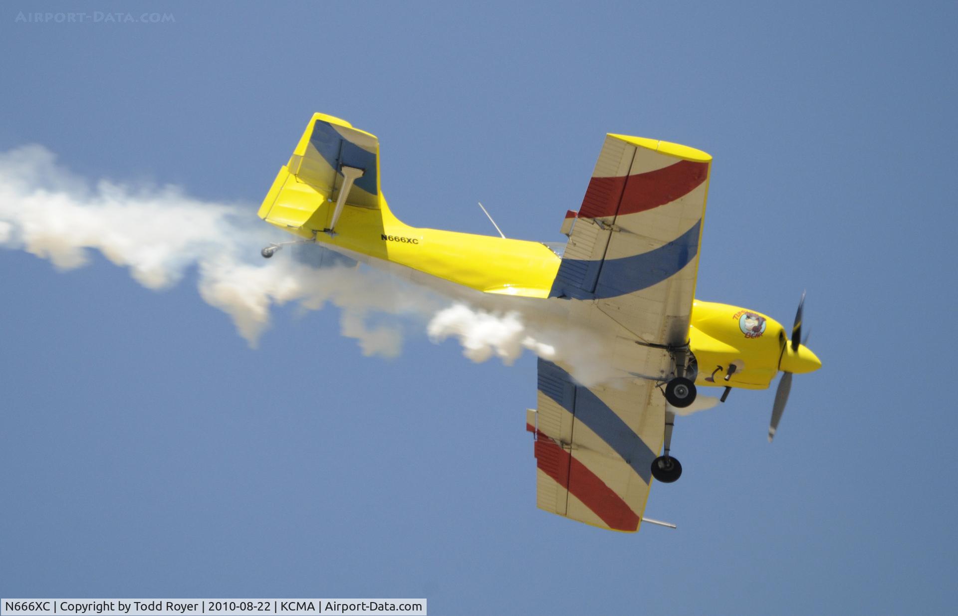 N666XC, 1997 Zlin Z-50LS C/N 0077, 2010 CAMARILLO AIRSHOW