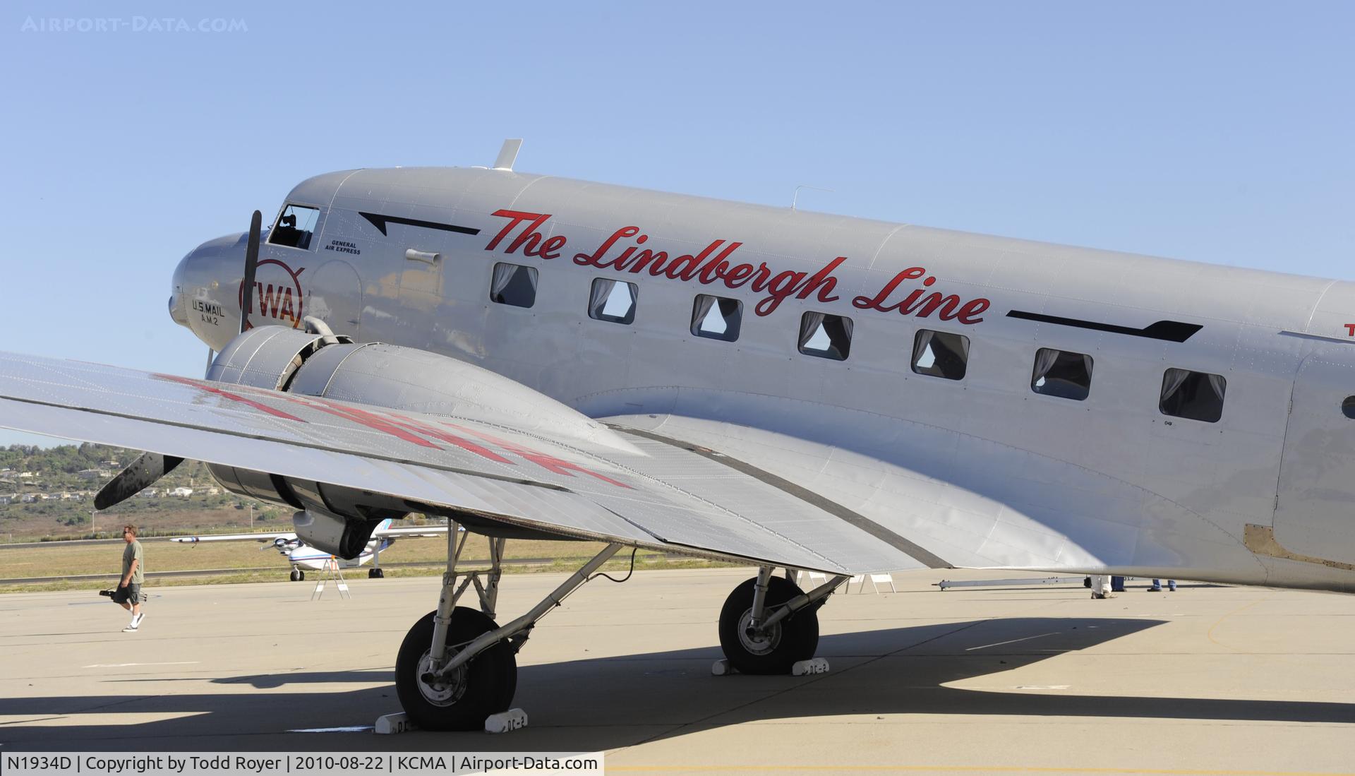 N1934D, 1935 Douglas DC-2-118B C/N 1368, 2010 CAMARILLO AIRSHOW