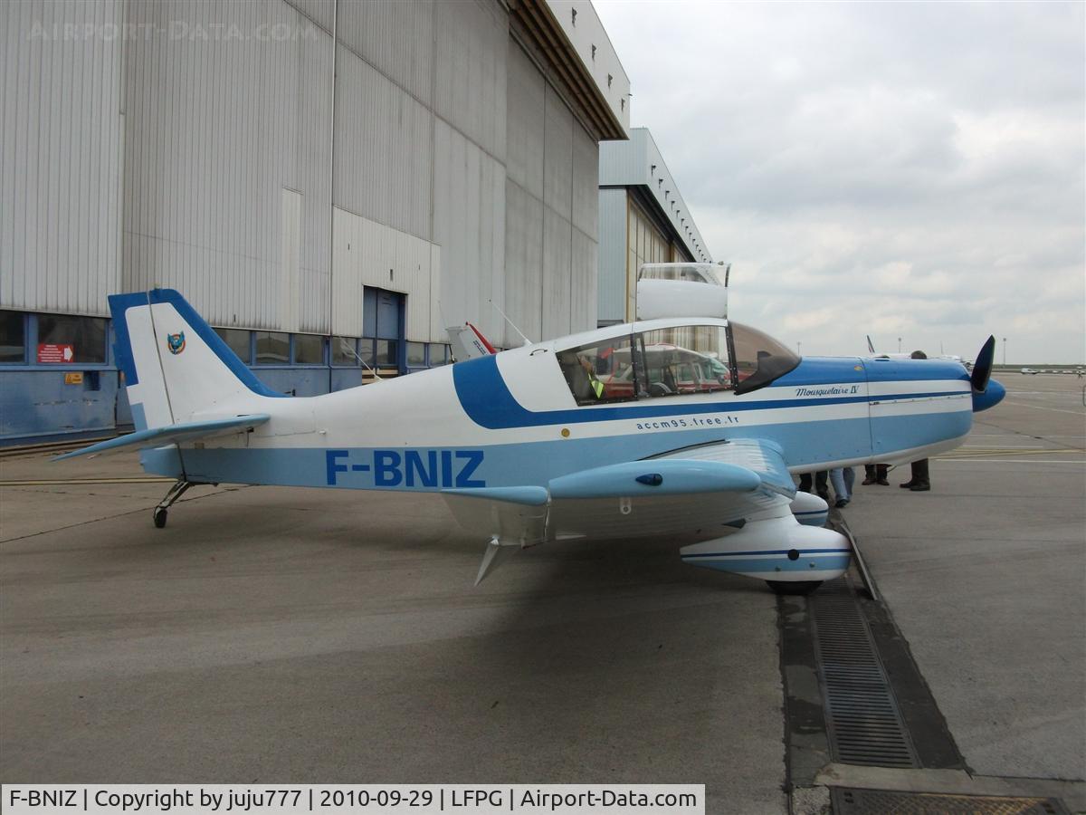 F-BNIZ, SAN Jodel D-140E Mousquetaire IV C/N 184, on transit at CDG