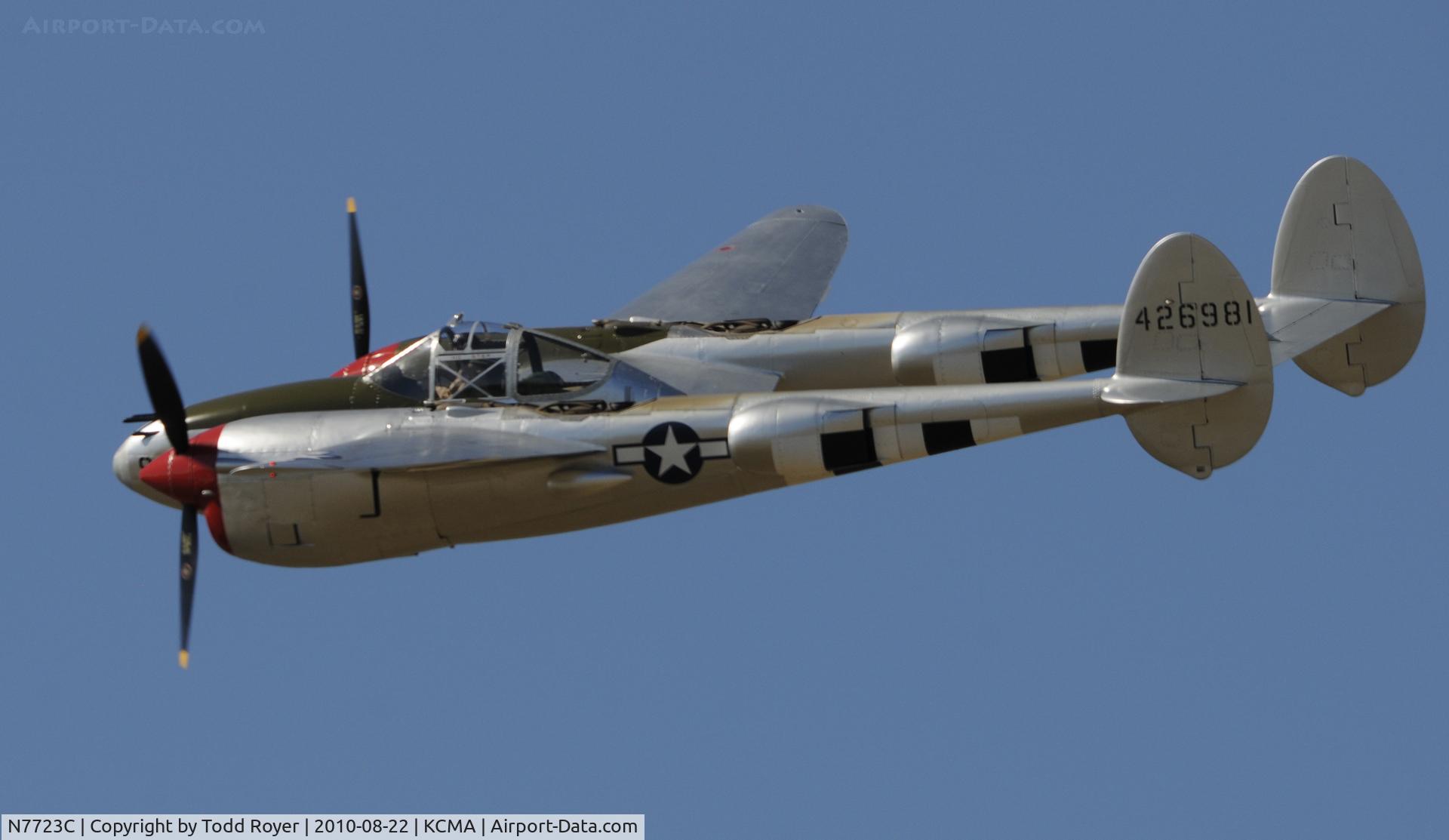 N7723C, 1944 Lockheed P-38L-5 Lightning C/N 7985, 2010 CAMARILLO AIRSHOW