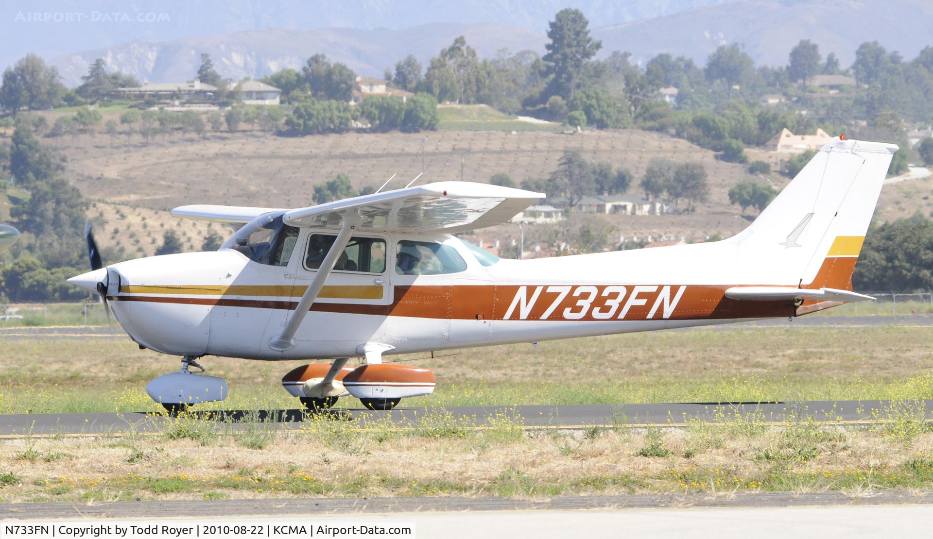 N733FN, 1976 Cessna 172N C/N 17268262, 2010 CAMARILLO AIRSHOW
