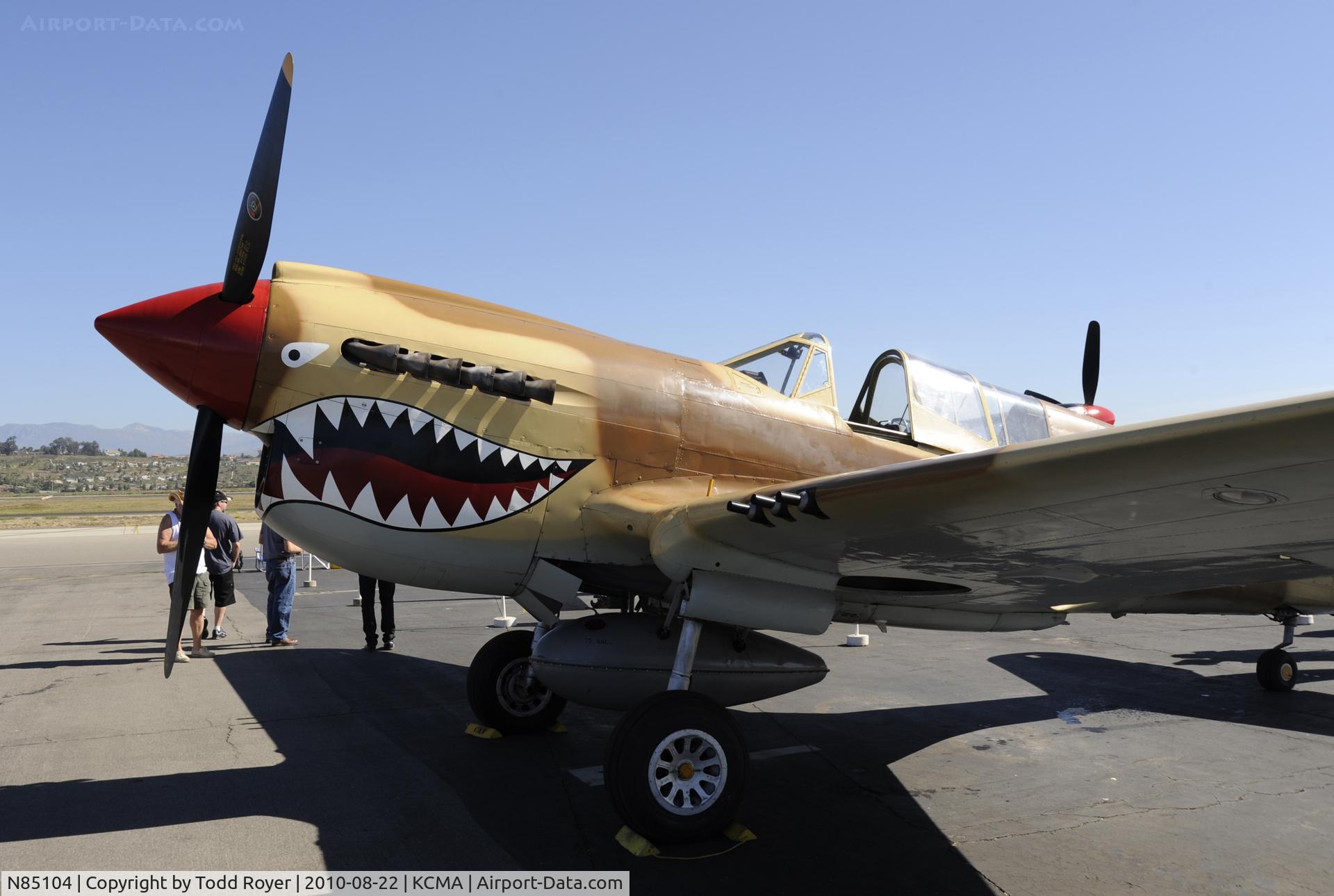 N85104, Curtiss P-40N-5CU Kittyhawk C/N 28954/F858, 2010 CAMARILLO AIRSHOW