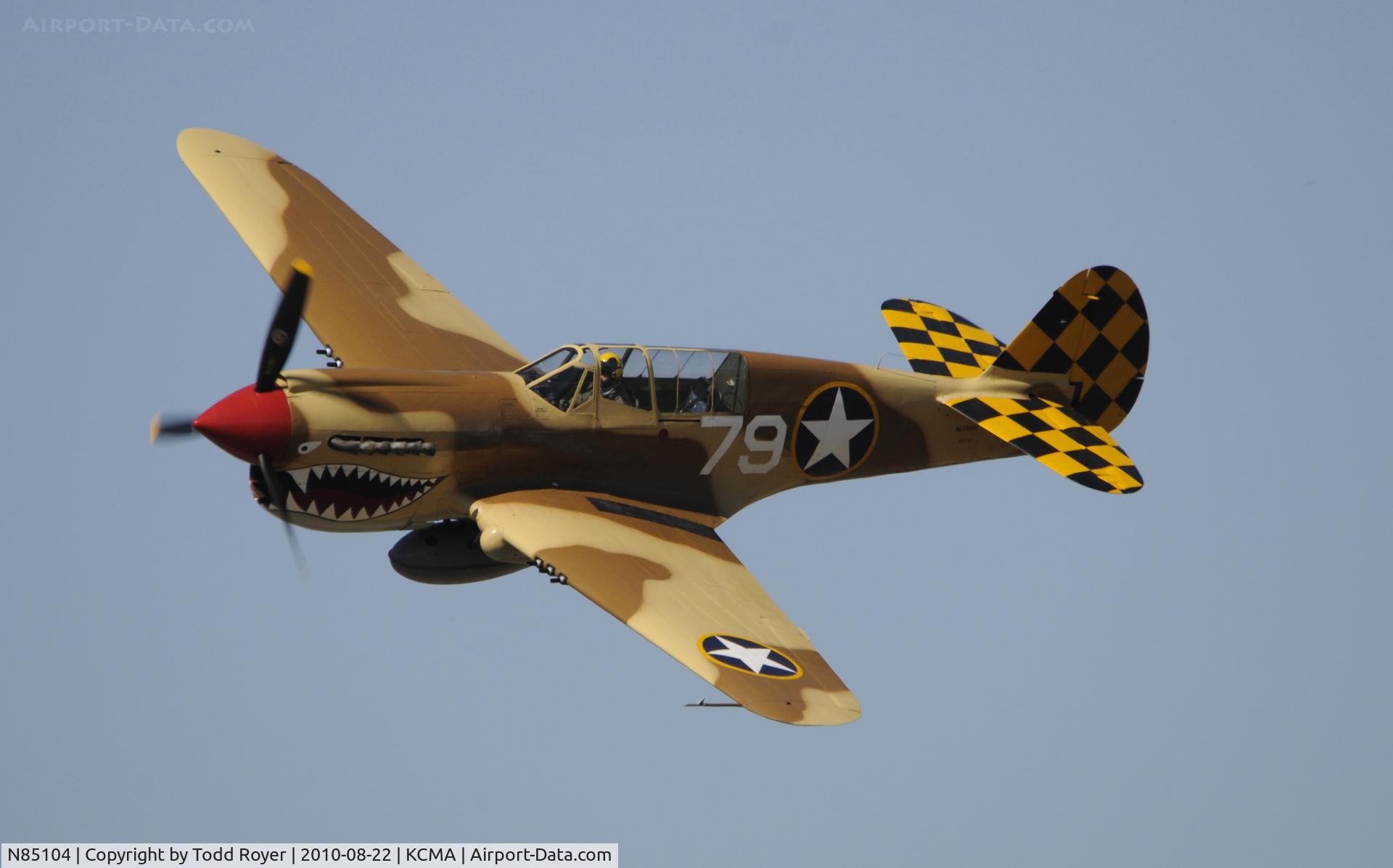 N85104, Curtiss P-40N-5CU Kittyhawk C/N 28954/F858, 2010 CAMARILLO AIRSHOW