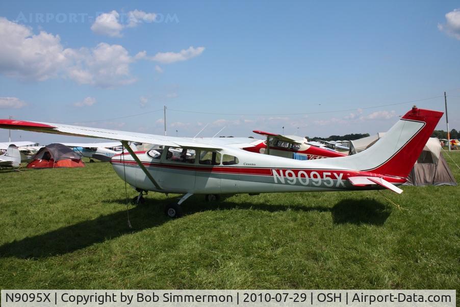 N9095X, 1961 Cessna 182D Skylane C/N 18253495, Airventure 2010 - Oshkosh, Wisconsin