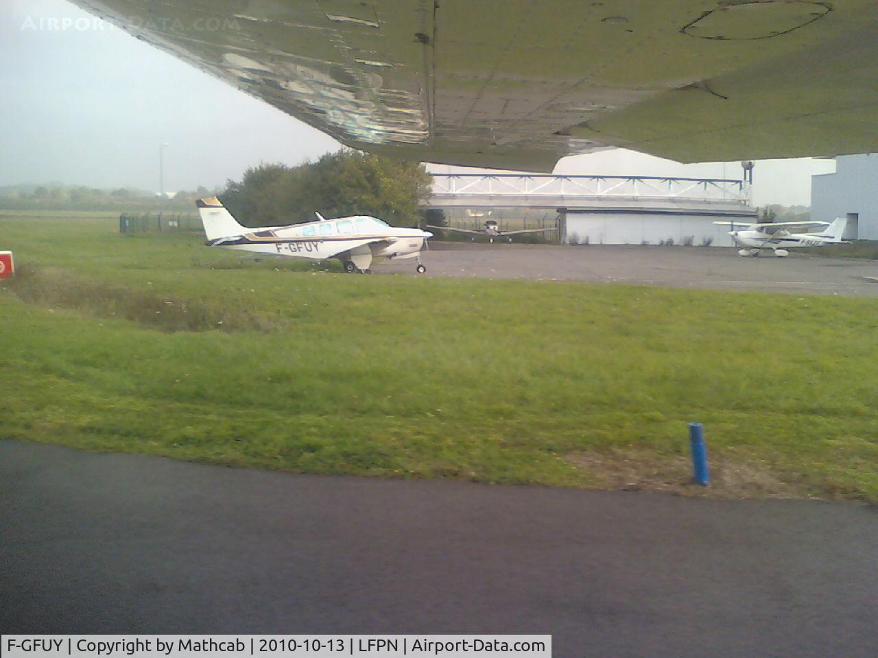 F-GFUY, Beech A36 Bonanza 36 C/N E-2640, Beech A36