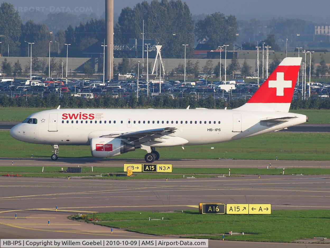 HB-IPS, 1997 Airbus A319-112 C/N 734, Taxi to the runway 18L for take off.