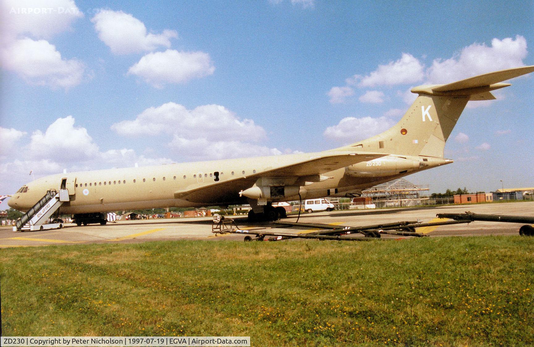 ZD230, 1964 BAC Super VC10 K.4 C/N 851, VC-10 K.4, callsign Ascot 868, of 101 Squadron on display at the 1997 Intnl Air Tattoo at RAF Fairford.