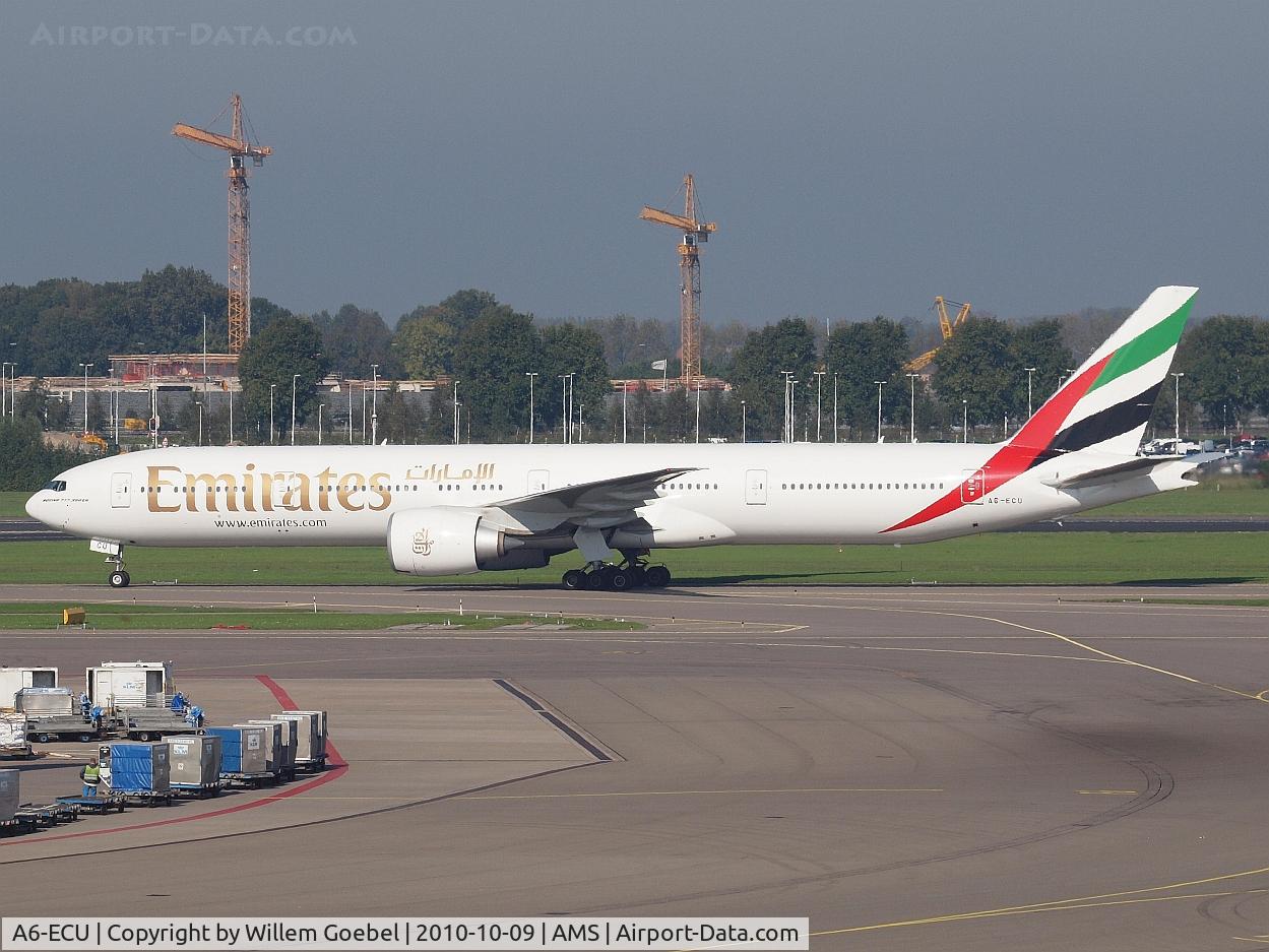 A6-ECU, 2009 Boeing 777-31H/ER C/N 35593, Arrival on Amsterdam airport and taxi to the gate