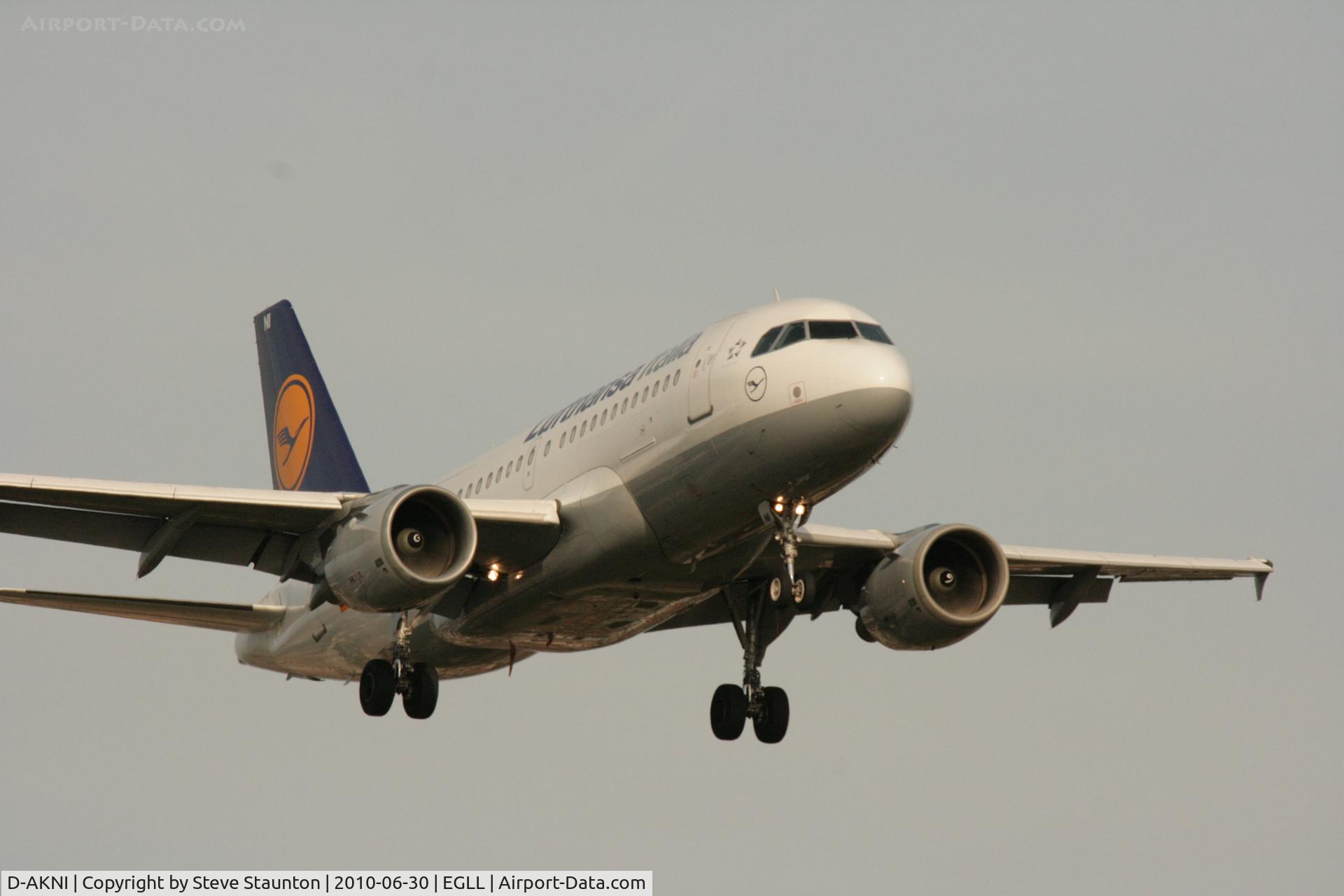 D-AKNI, 1999 Airbus A319-112 C/N 1016, Taken at Heathrow Airport, June 2010