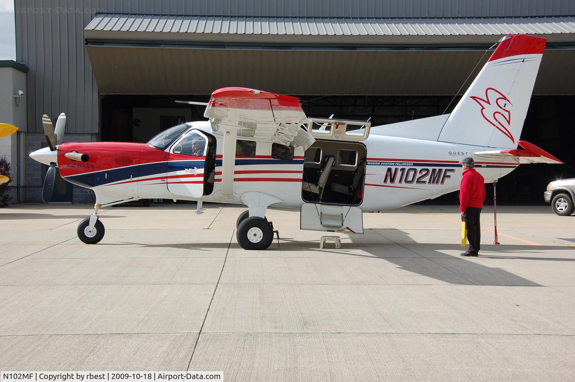 N102MF, 2009 Quest Kodiak 100 C/N 100-0017, Aircraft seen at Greenwood, Indiana