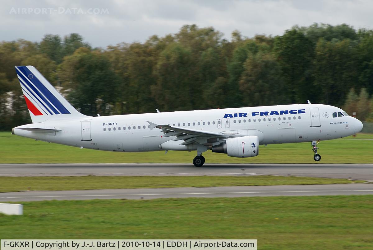 F-GKXR, 2009 Airbus A320-214 C/N 3795, DSLR-A230 (55-200 mm)