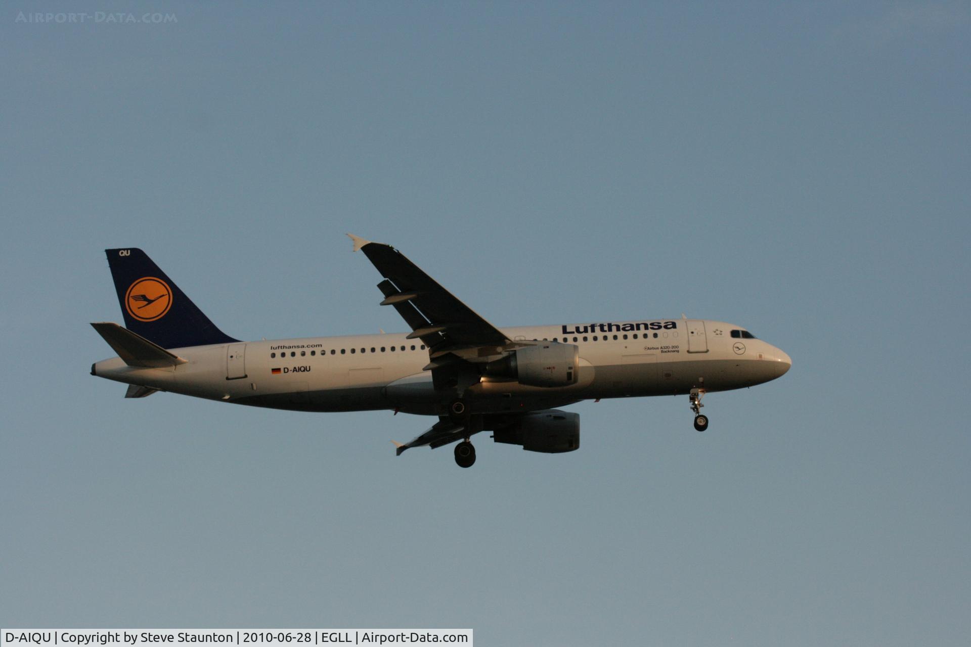D-AIQU, 2000 Airbus A320-211 C/N 1365, Taken at Heathrow Airport, June 2010