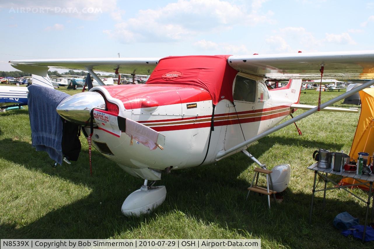 N8539X, 1962 Cessna P172D Skyhawk Powermatic C/N P17257139, Airventure 2010 - Oshkosh, Wisconsin
