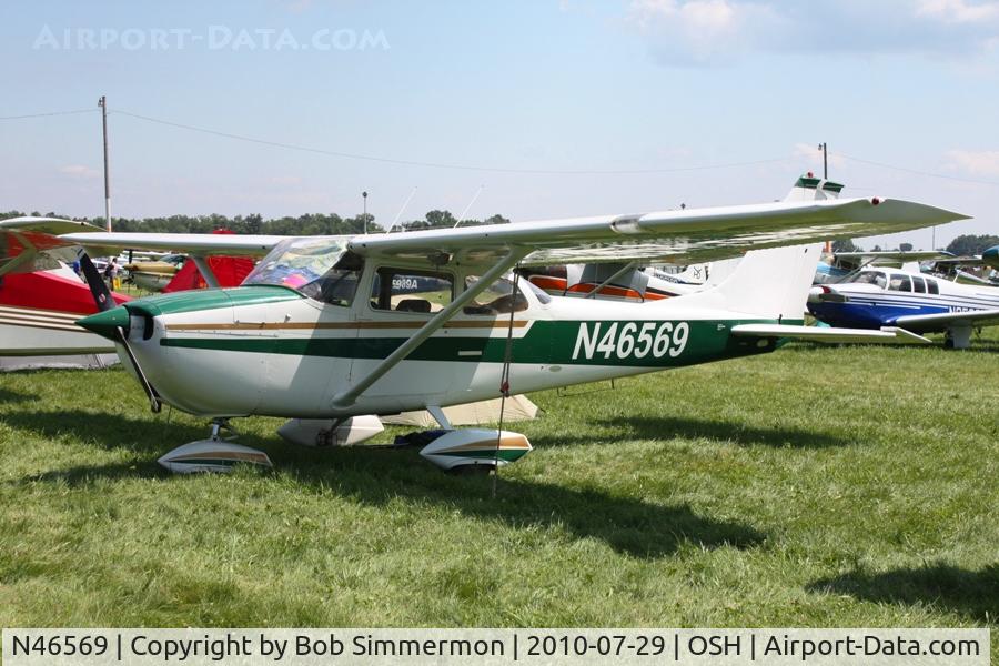 N46569, 1968 Cessna 172K Skyhawk C/N 17257357, Airventure 2010 - Oshkosh, Wisconsin