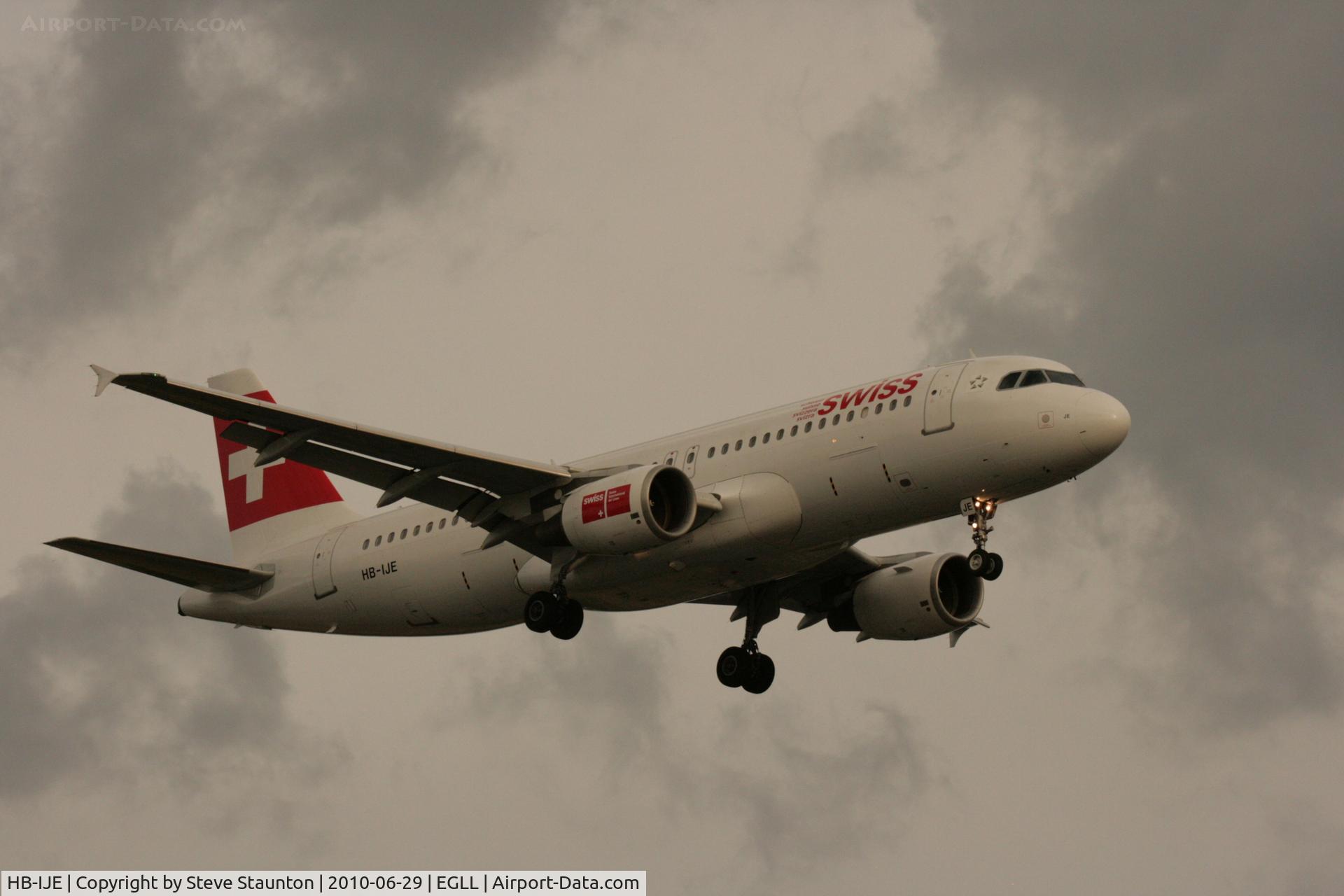 HB-IJE, 1995 Airbus A320-214 C/N 559, Taken at Heathrow Airport, June 2010