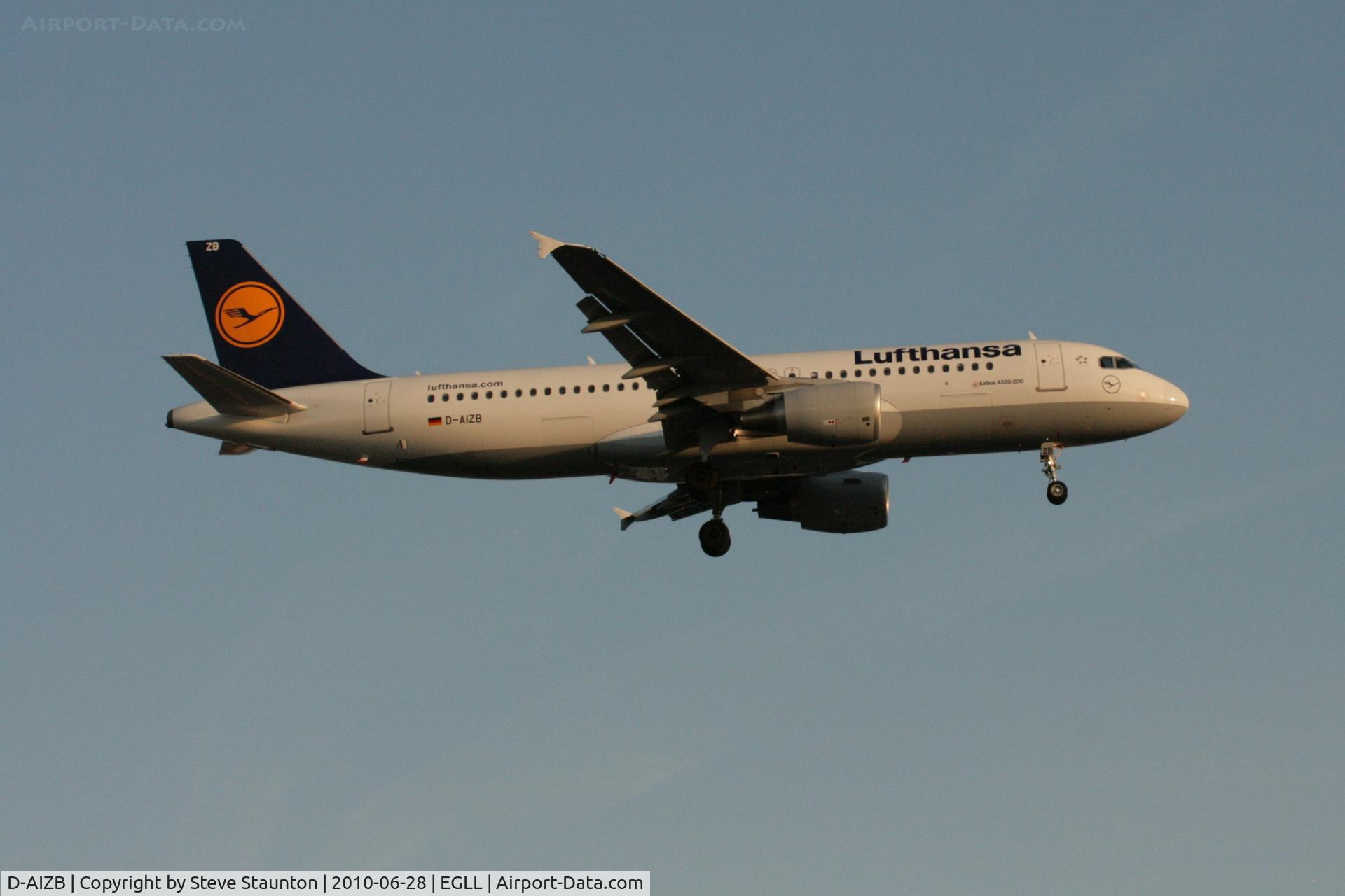 D-AIZB, 2009 Airbus A320-214 C/N 4120, Taken at Heathrow Airport, June 2010