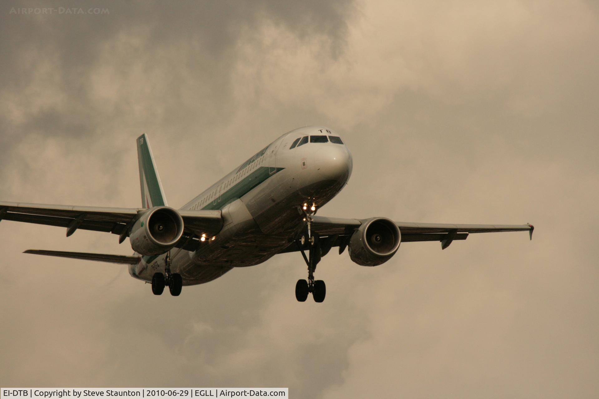 EI-DTB, 2009 Airbus A320-216 C/N 3815, Taken at Heathrow Airport, June 2010