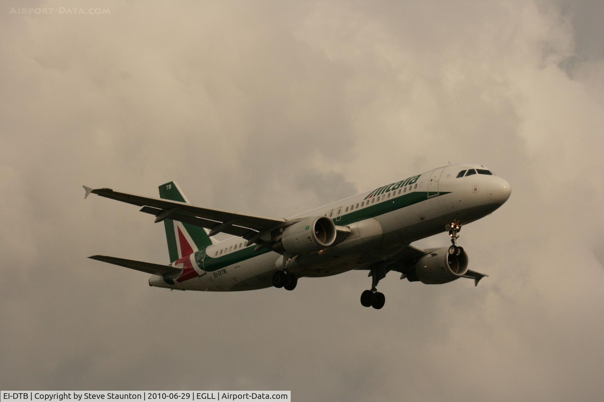 EI-DTB, 2009 Airbus A320-216 C/N 3815, Taken at Heathrow Airport, June 2010