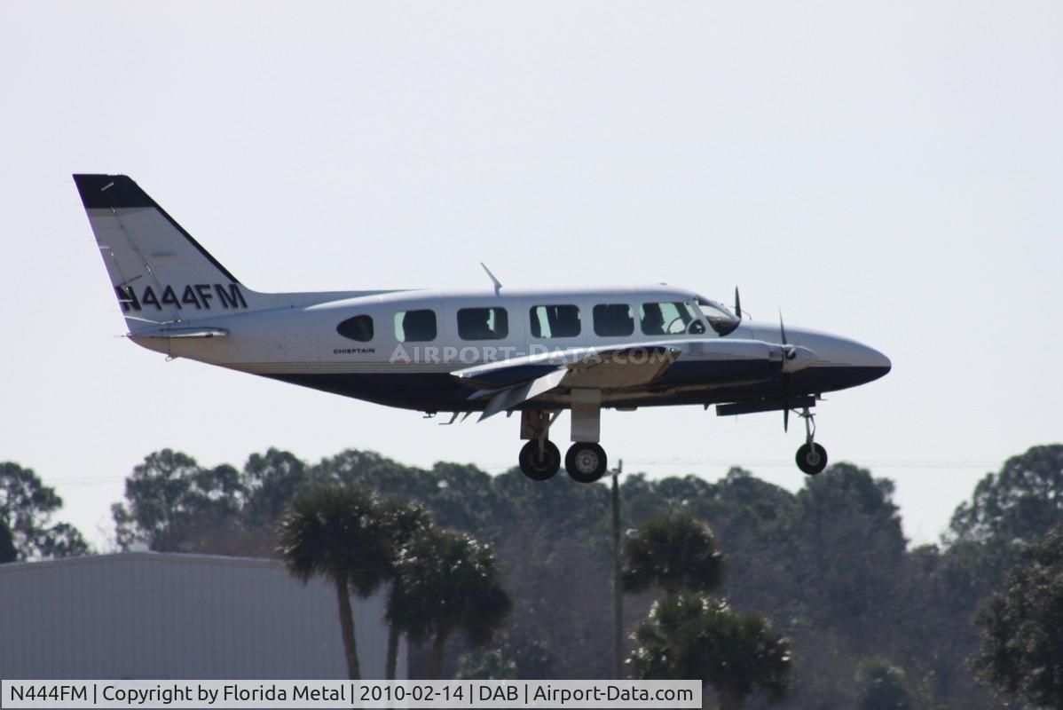 N444FM, Piper PA-31-350 Chieftain C/N 318052096, PA-31-350