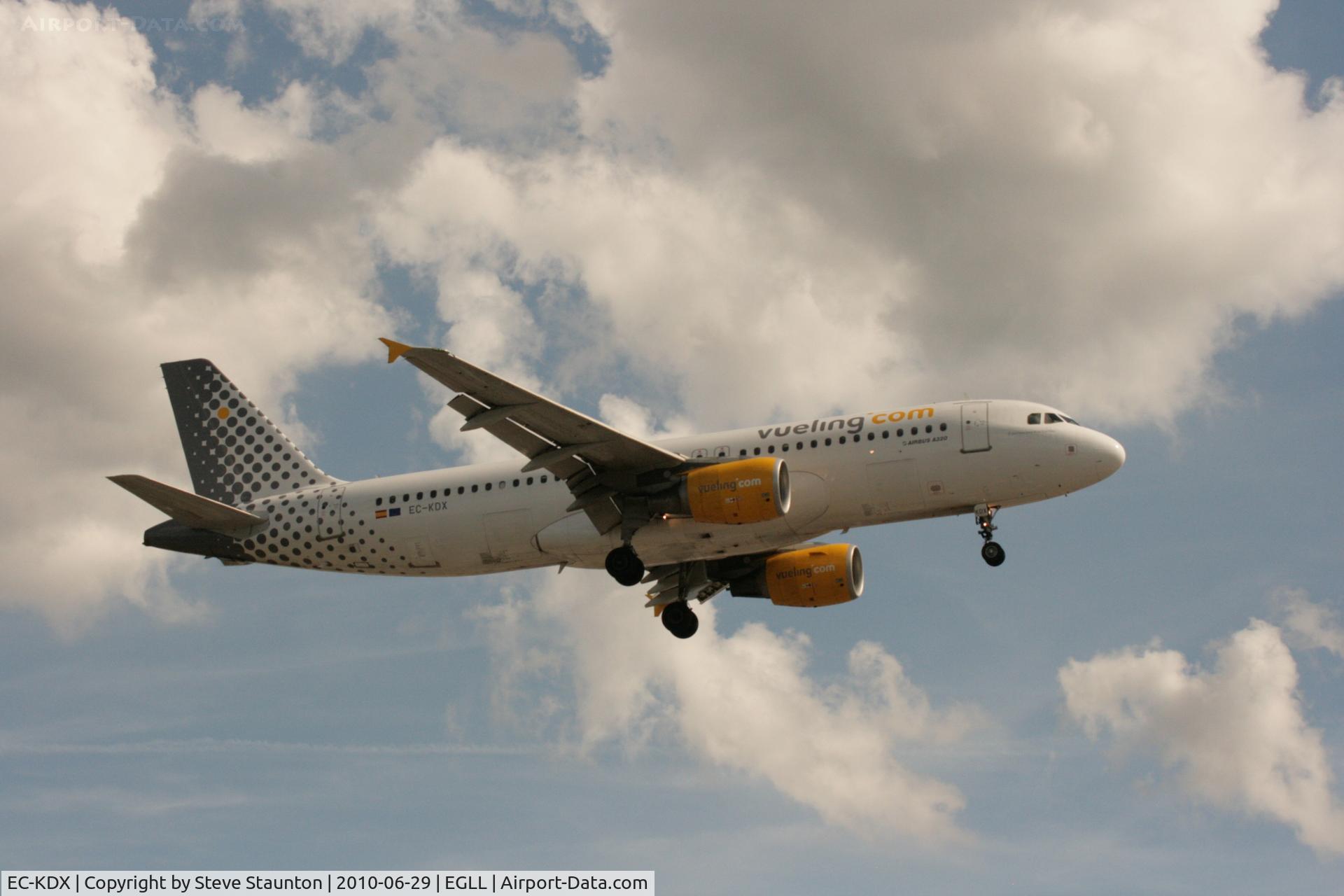 EC-KDX, 2007 Airbus A320-216 C/N 3151, Taken at Heathrow Airport, June 2010