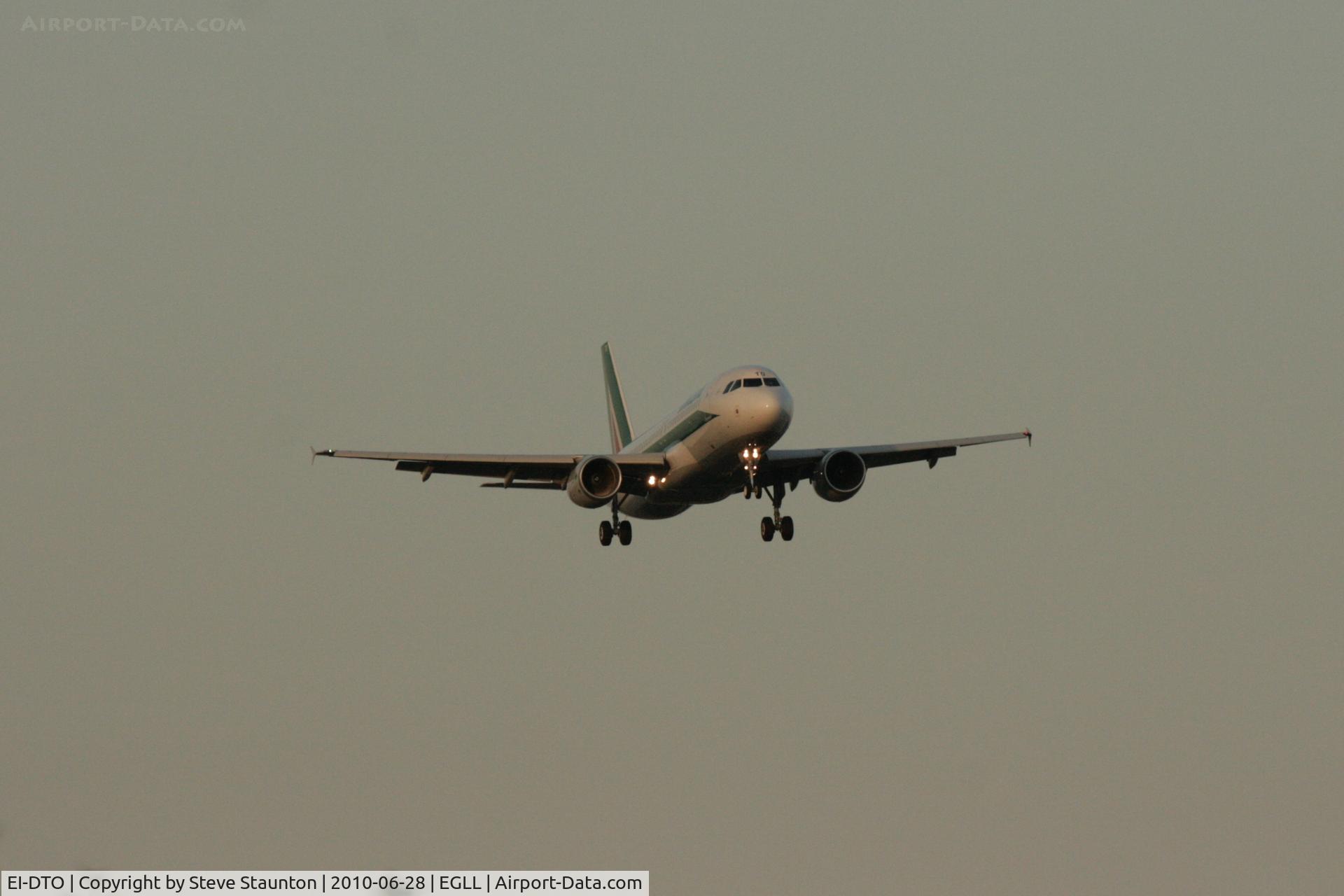 EI-DTO, 2010 Airbus A320-216 C/N 4152, Taken at Heathrow Airport, June 2010