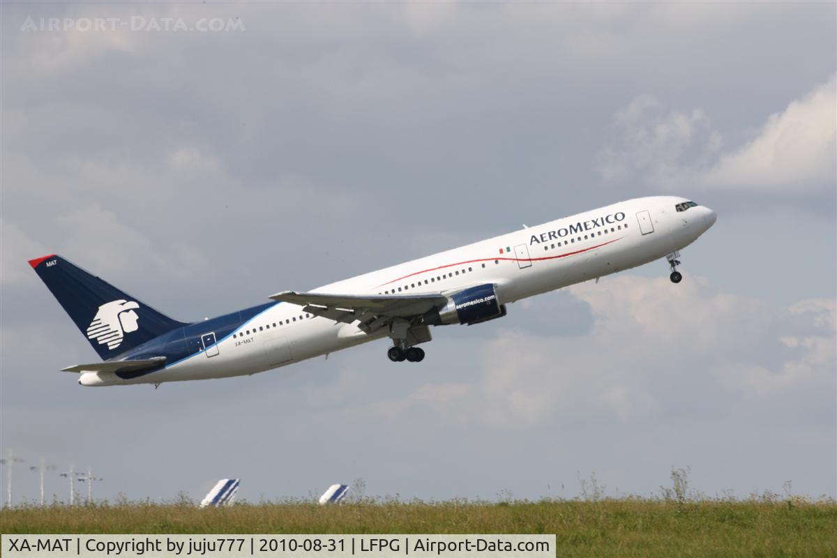 XA-MAT, 1991 Boeing 767-3Y0/ER C/N 24947, on take-off at CDG