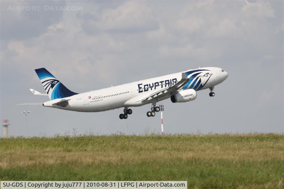 SU-GDS, 2010 Airbus A330-343X C/N 1143, on take-off at CDG