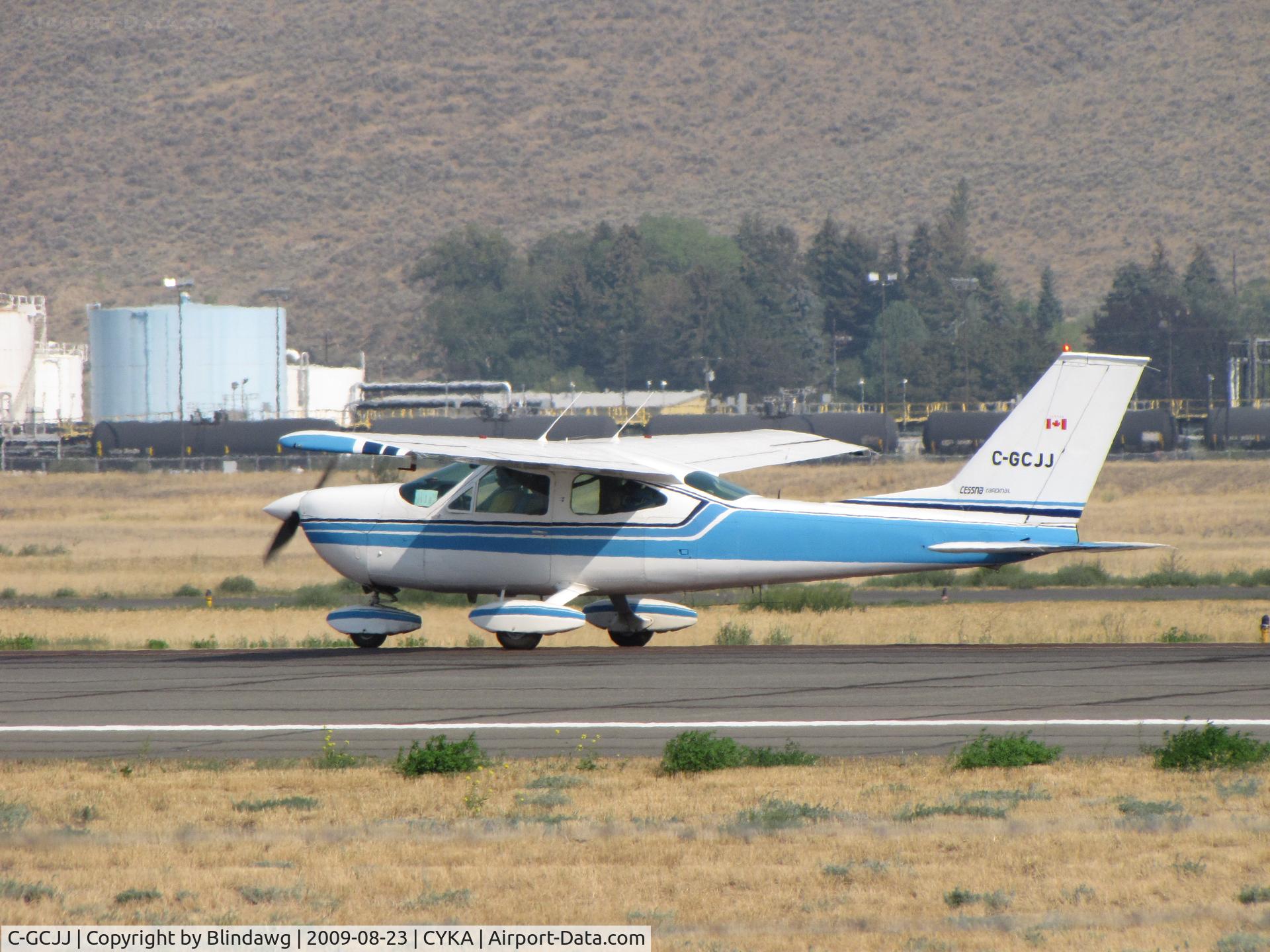 C-GCJJ, 1974 Cessna 177B Cardinal C/N 17701974, ...177 waiting to go.