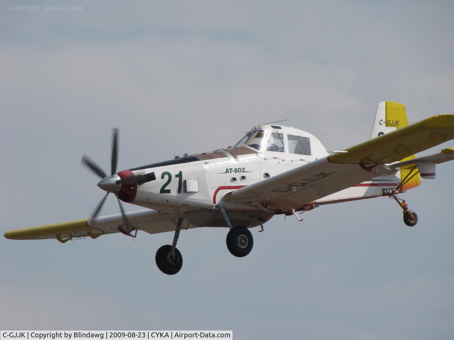 C-GJJK, 2002 Air Tractor AT-802 C/N 802-0120, ...an Air Spray Air Tractor tanker on final.