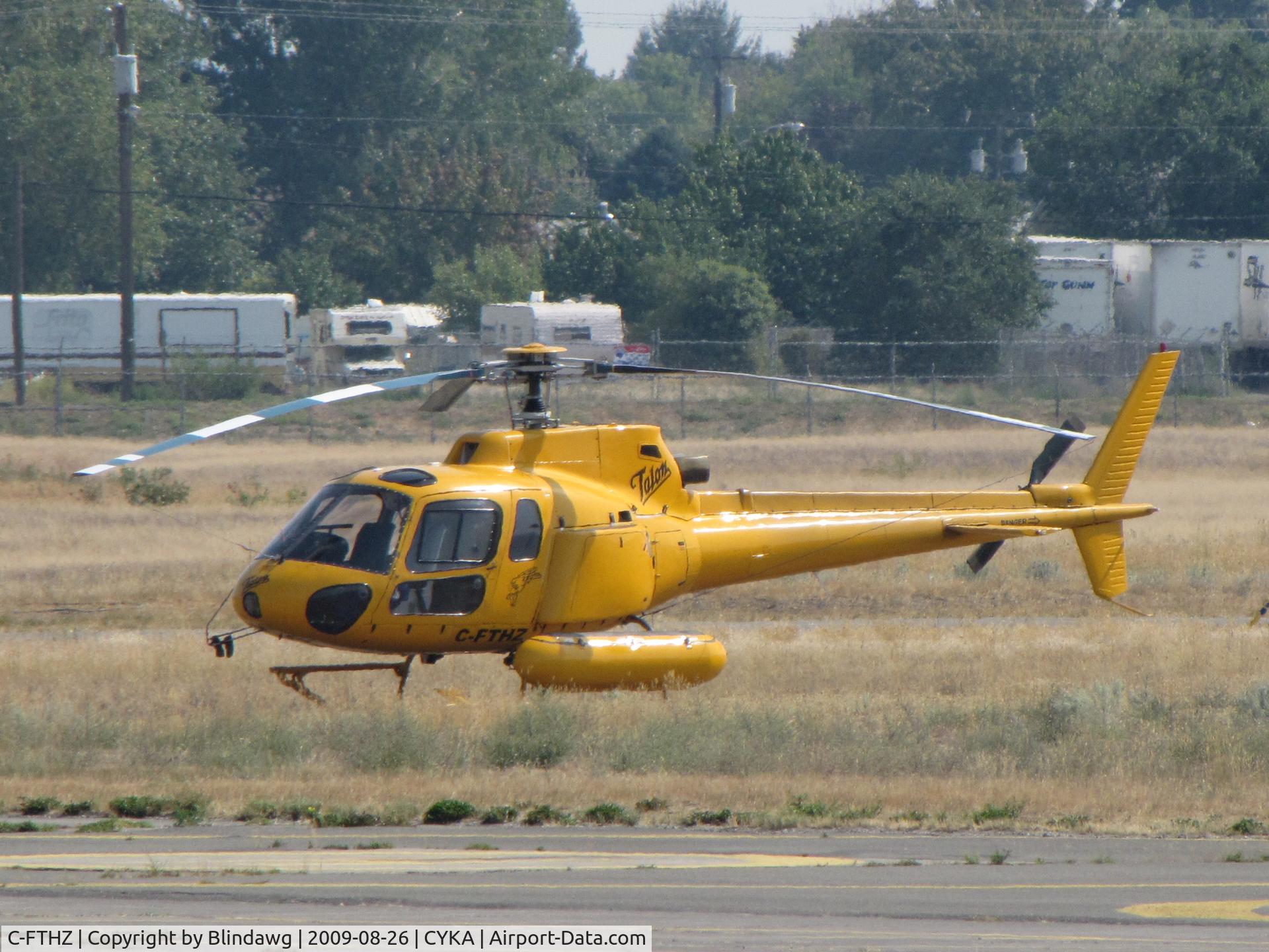 C-FTHZ, 1990 Aerospatiale AS-350B Ecureuil C/N 2362, AS-350 set up for a 'Fast Attack' crew.