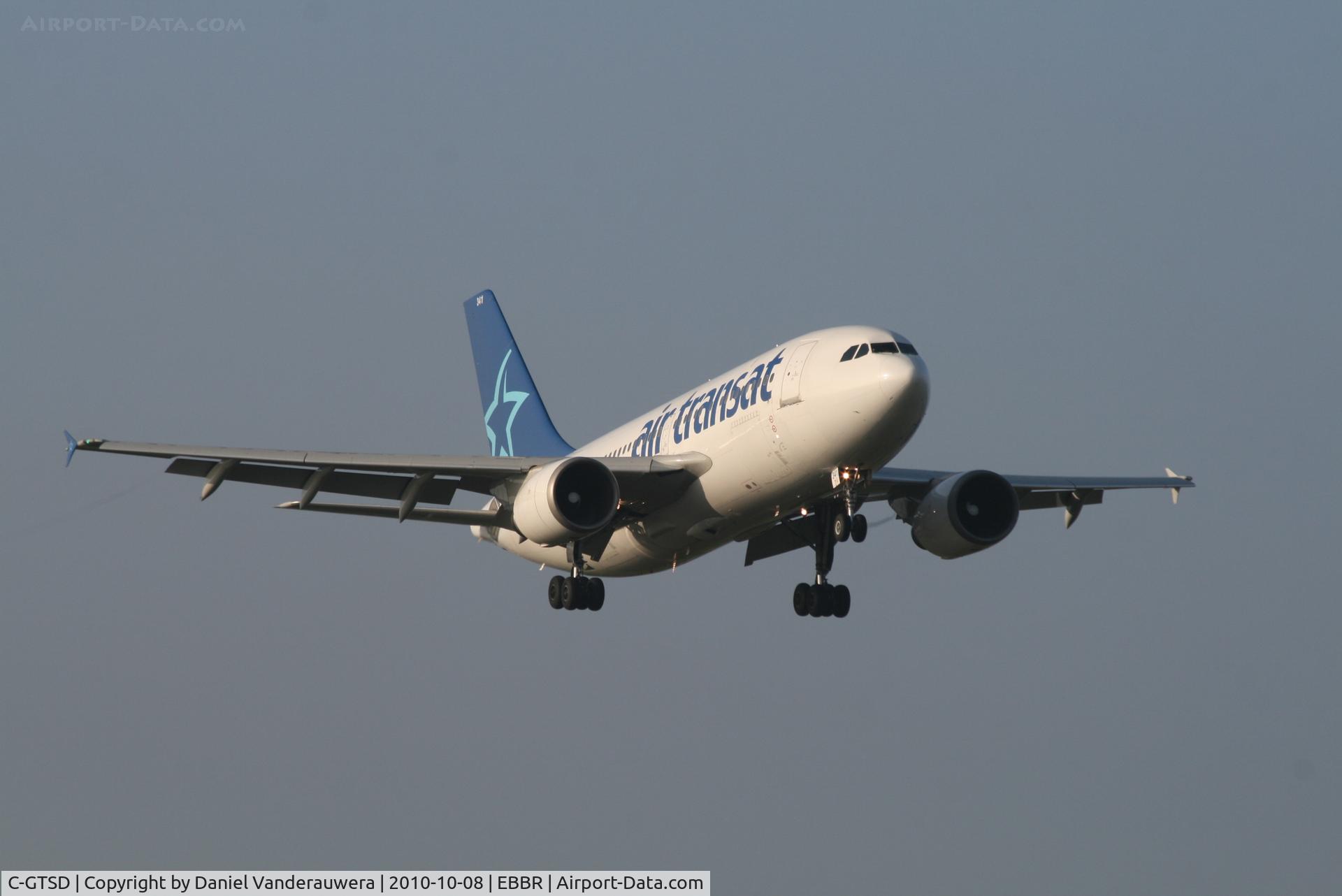 C-GTSD, 1990 Airbus A310-304 C/N 547, Arrival of flight TSC154 to RWY 02